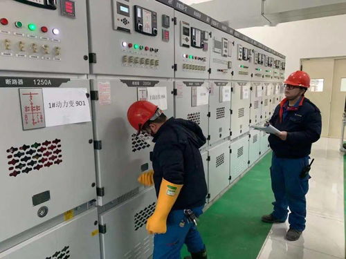 氯堿廠10萬噸片堿項目迎來關鍵節點 10kV高壓配電室成功送電，為項目建設注入強勁動力